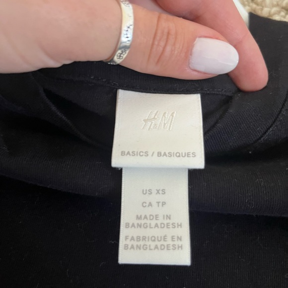 H&M black tshirt dress - Picture 2 of 2